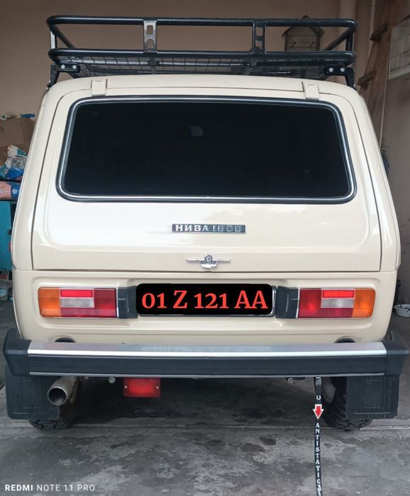 Стоковая НИВА 2121 со времён СССР в идеальном состоянии