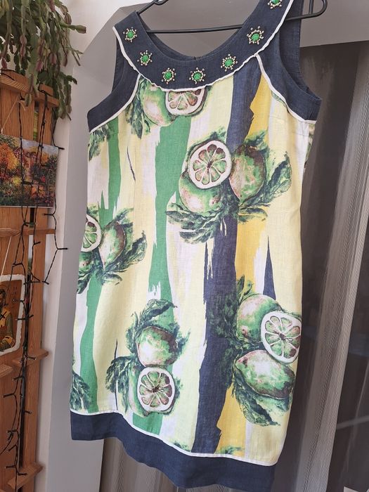 Rochie de in cu fermoar la spate