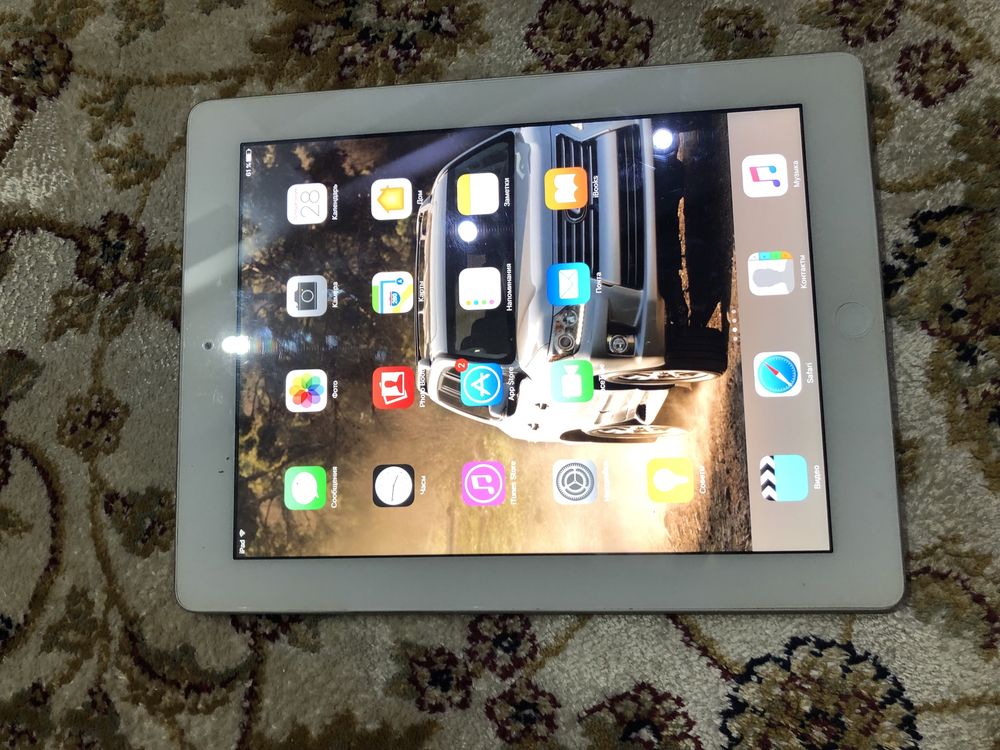 Продам iPad 4