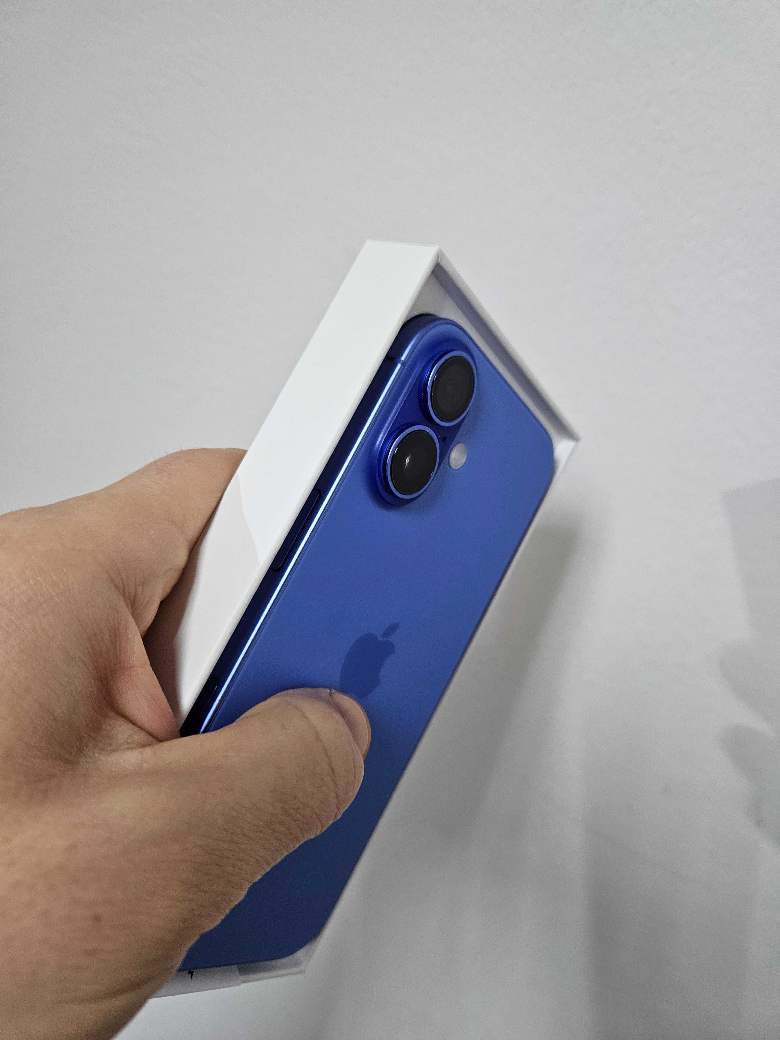 iPhone 16, 128 Gb, ca nou la cutie, 1 an Garantie.