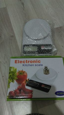 Весы кухонный электронный до 7 кг