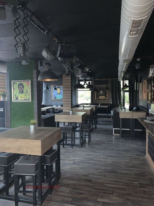 Продава се Заведение в Димитровград - 568 кв.м за 661 €/кв.м - Снимка #11