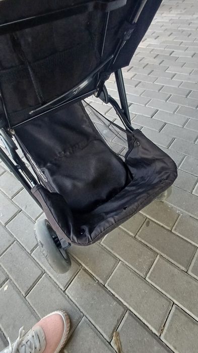 Лятна количка с голям сенник