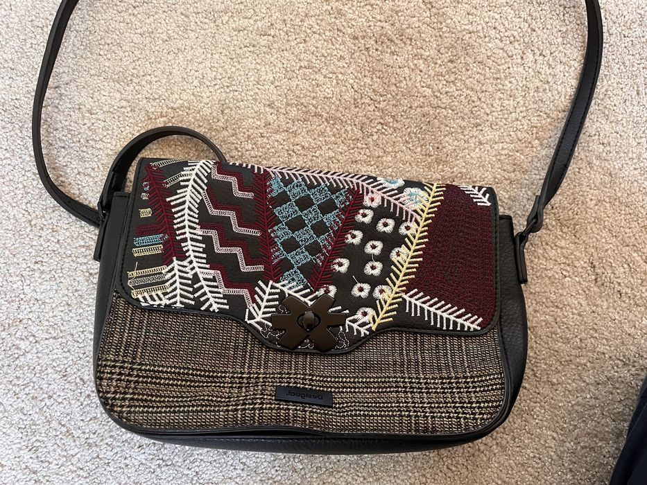 Дамска чанта Desigual