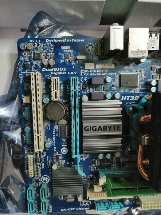 Placa de baza + procesor+memorie