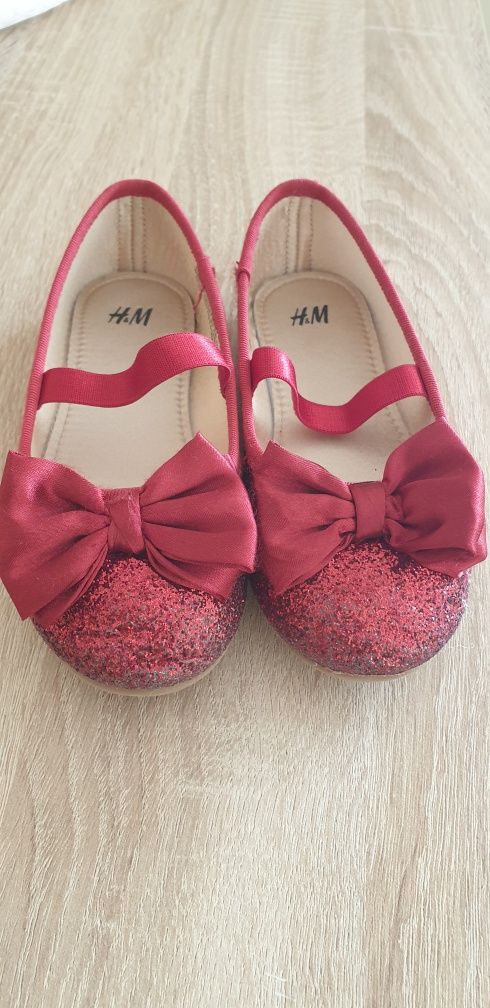 Pantofi rosii h&m