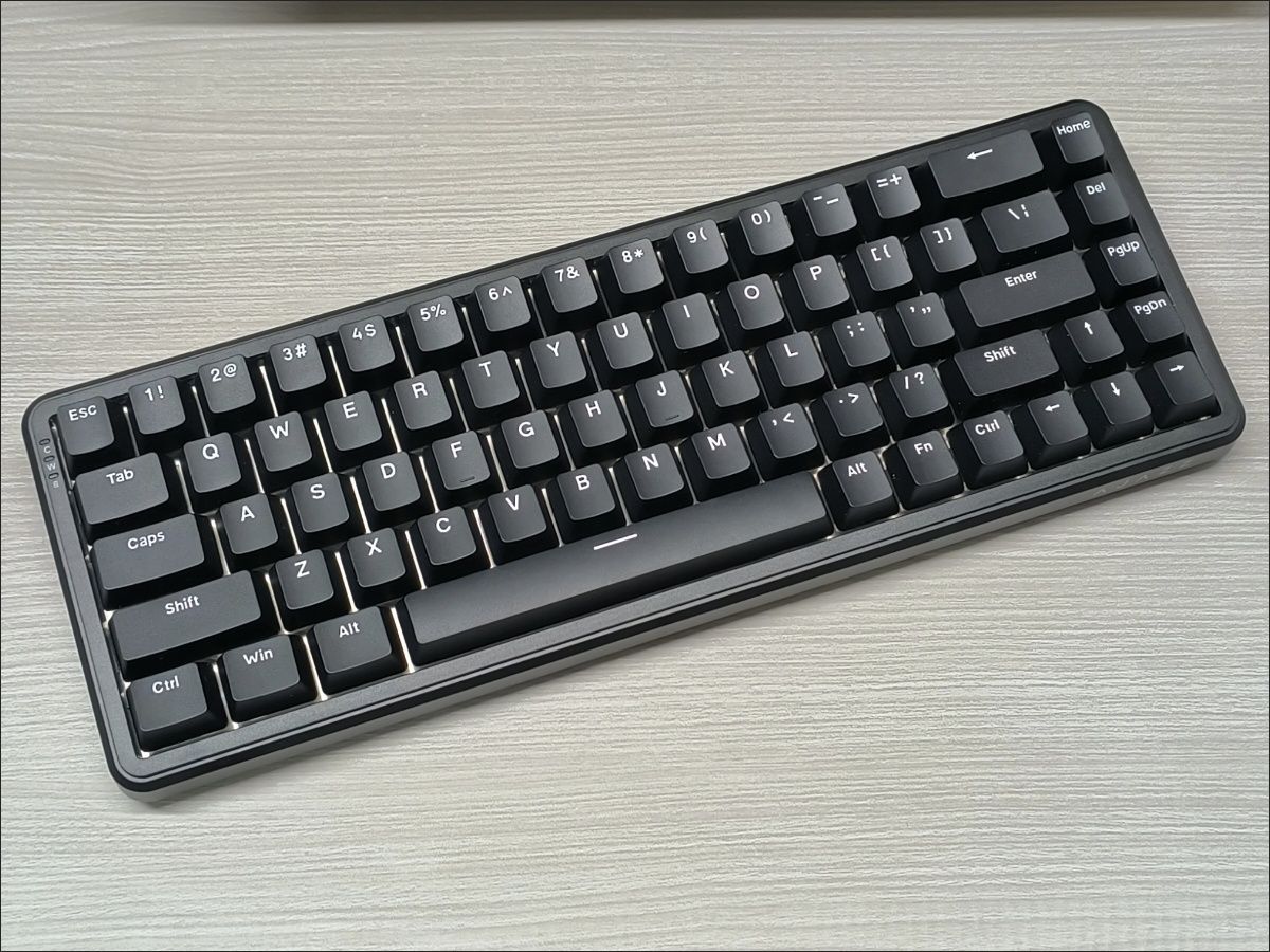 Игровая магнитная клавиатура AK680MAX