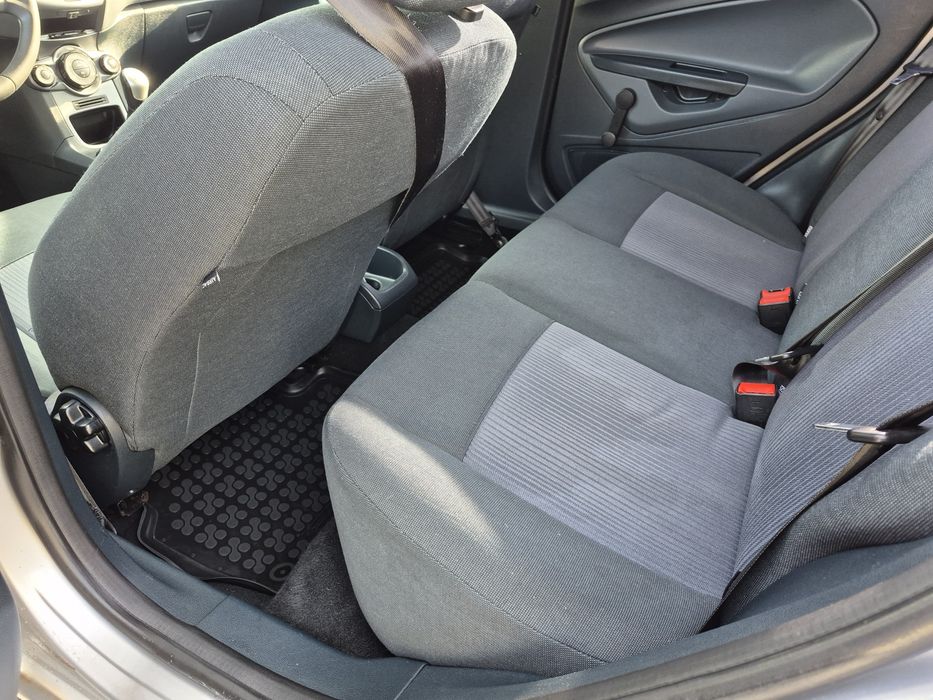 Urgent...Ford Fiesta 1.6 Diesel