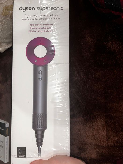 Dyson supersonic