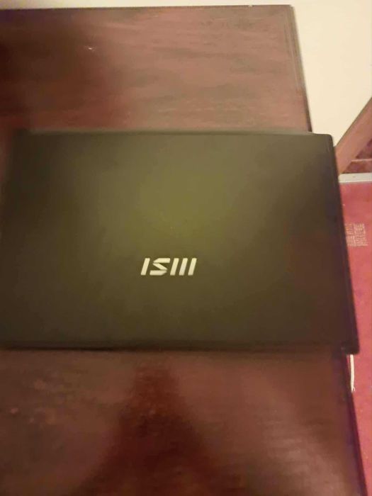 Laptop MSI – Intel Core i5-1235U, 8GB RAM, 512GB SSD, Windows 11