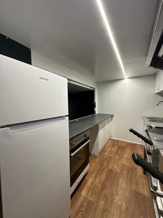 Inchiriez Rulota Fast Food/ Food Truck de inchiriat