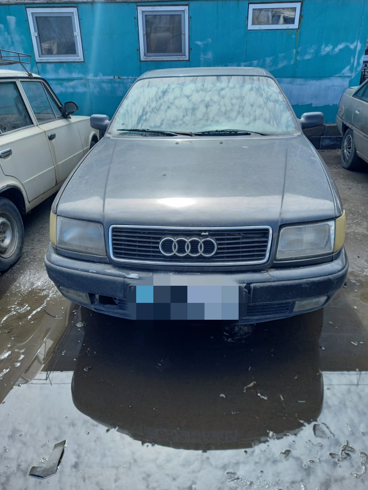 Продам машину audi c4