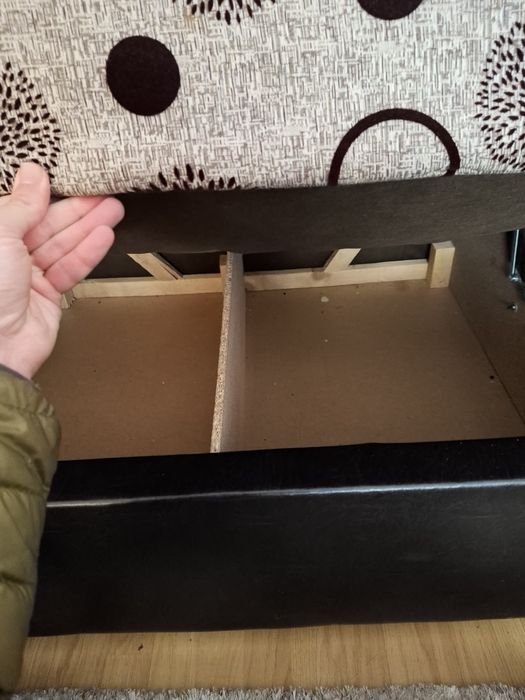 Coltar living extensibil din piele