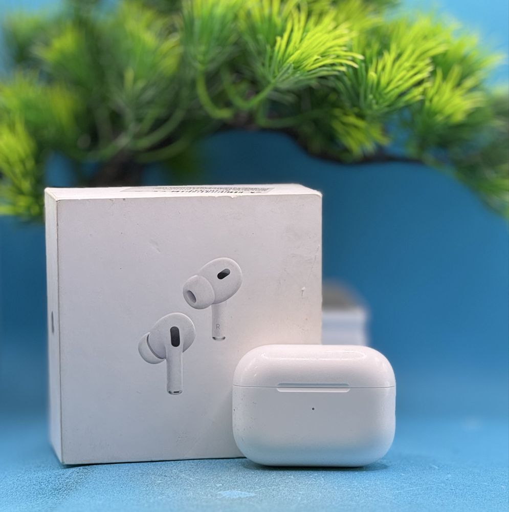 Безжични слушалки Apple Airpods Pro (2nd Generation), Magsafe (USB-C)