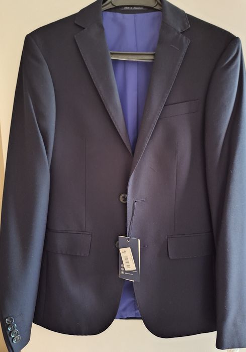 Продам костюм для школьника