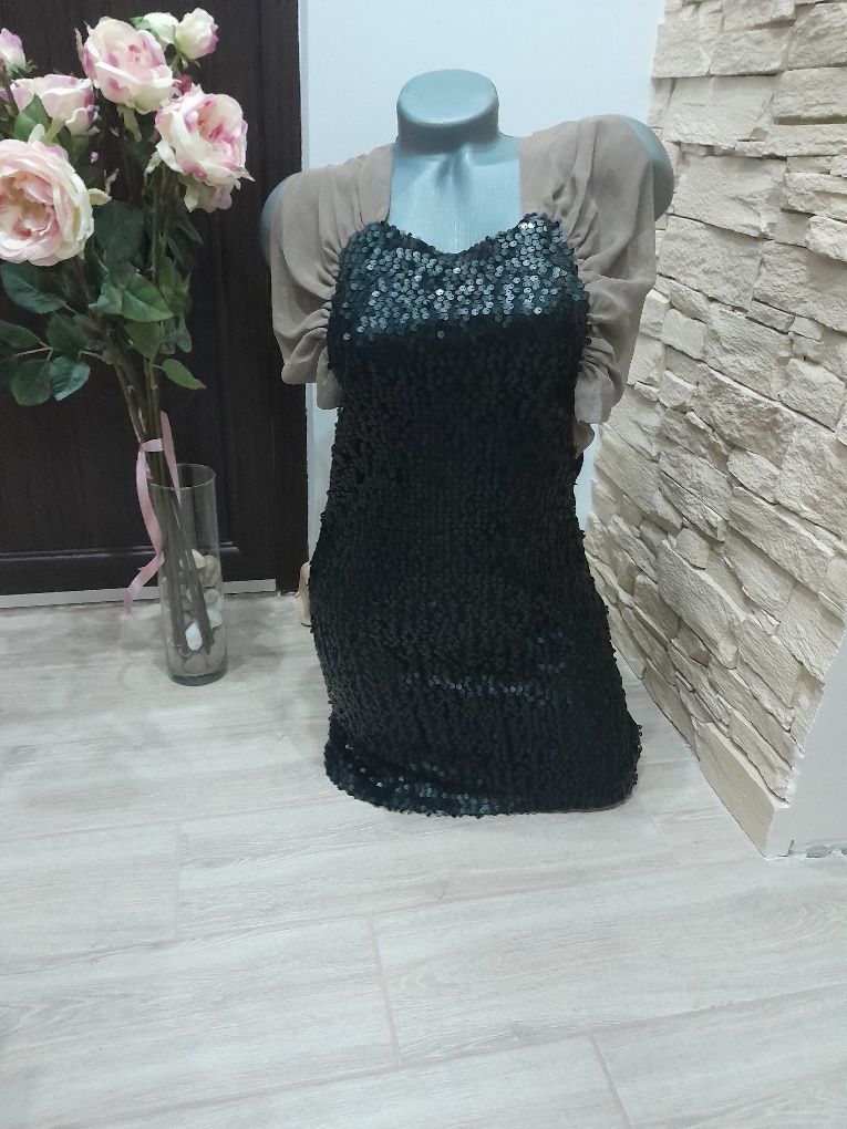Дамска рокля с пайети,размер XS,S