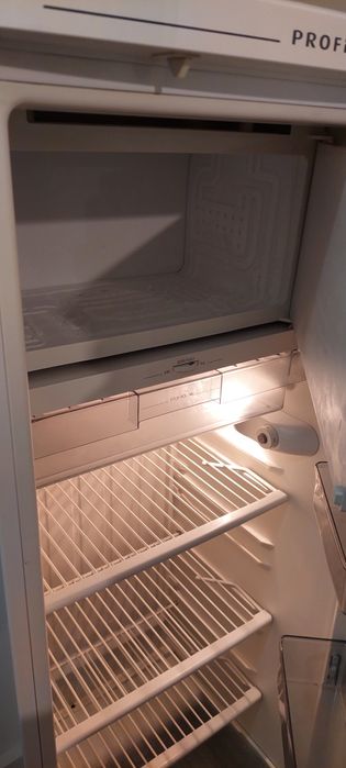 Отлично работещ хладилник