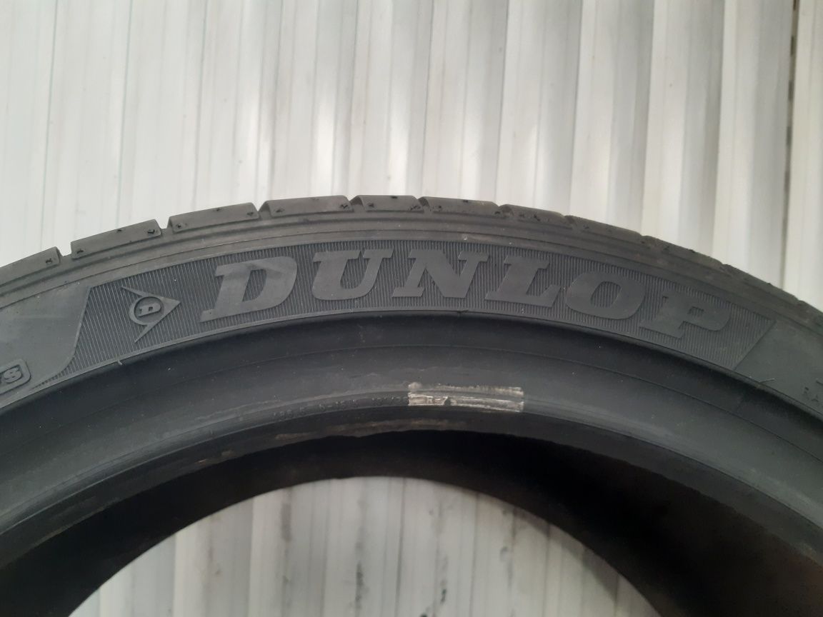 275/35/19  1XDUNLOP  96Y  DOT  2513  4,08MM