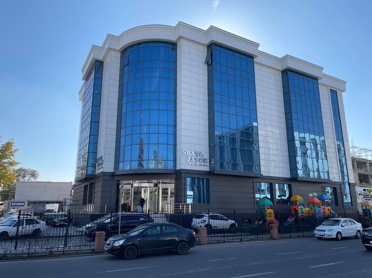 Аренда офис в БЦ 580кв.м Яккасарайский р-н, вдоль дороги ори.Piramit