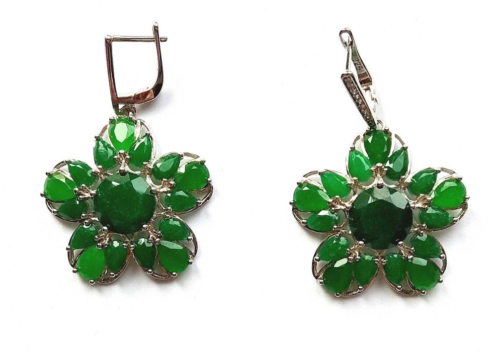 Серьги серебряные с изумрудами