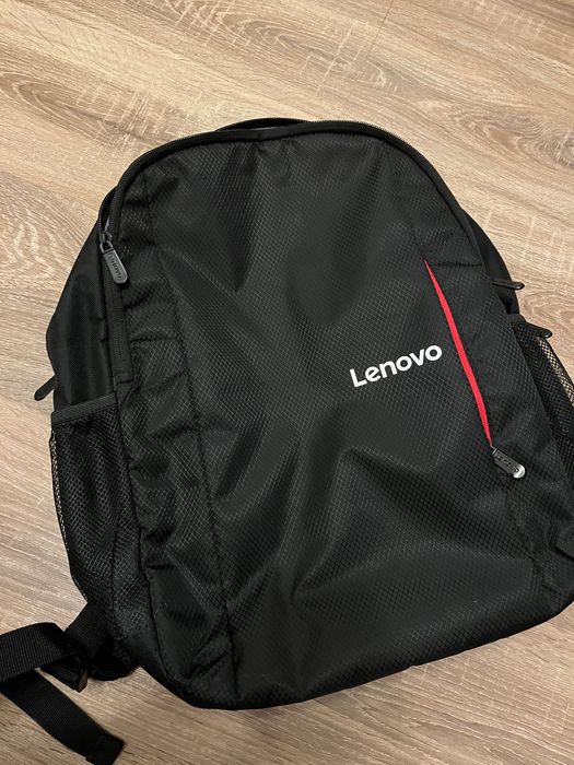 Rucsac negru Lenovo pentru laptop