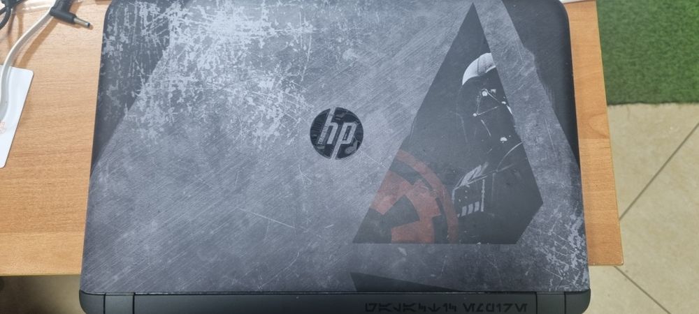 Ноутбук HP StarWars 15-an000ur