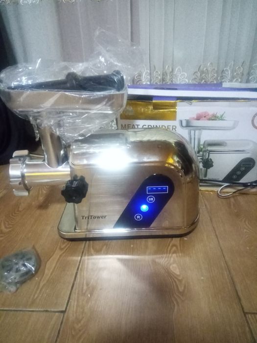 Мясорубка мощьная