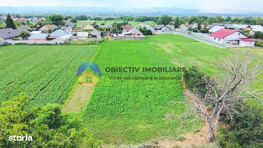 TEREN intravilan  PODOLENI,  jud. Neamt