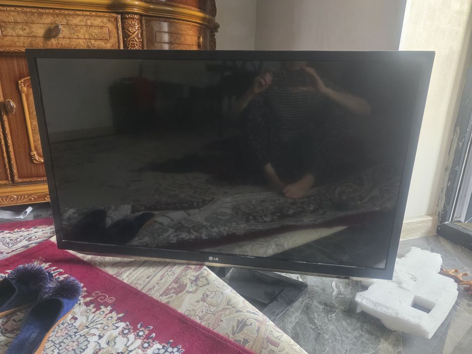 Телевизор цветной