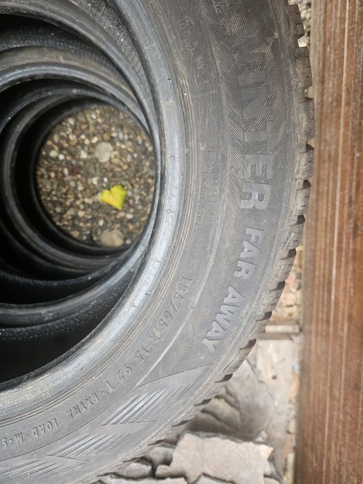 Cauciucuri de iarna 185/65 R15