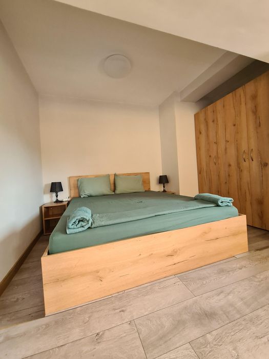 Дава се под наем Къща в Пловдив, Център - 450 кв.м за 2800 € - Снимка #8