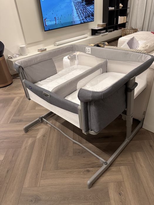 Patut atasabil pentru gemeni Chiccon Next 2 Me Twins Gri 0+luni