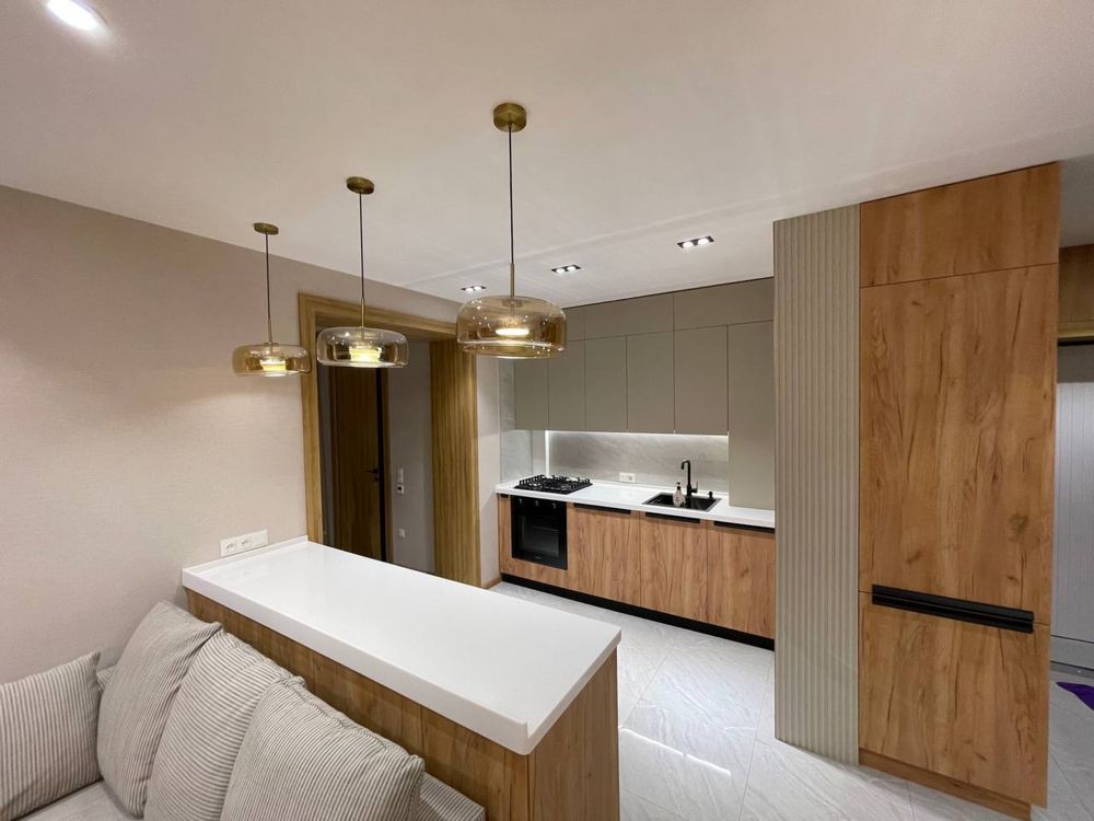 Продажа евро квартира в центре Ориентир- ЦУМ  2/2/4. 70м2