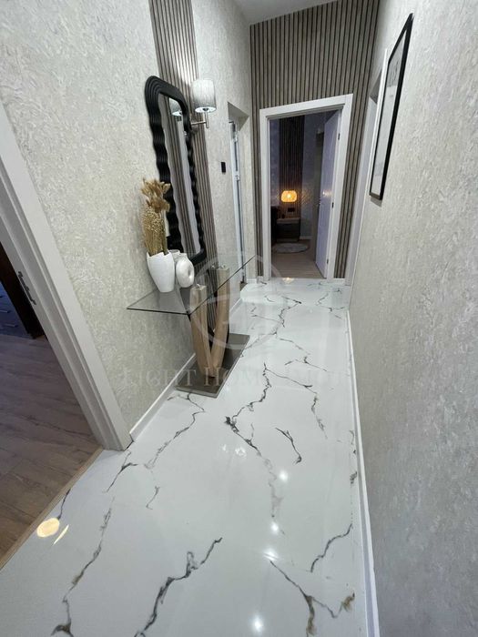 Продава се Тристаен апартамент в Пловдив, Кършияка - 64 кв.м за 2344 €/кв.м - Снимка #12