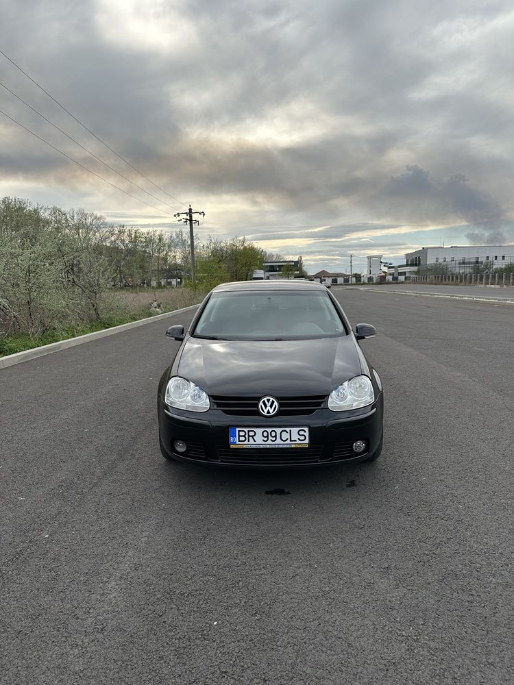 Volkswagen Golf 5 1.6MPI