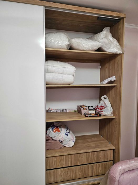 Чисто нов изцяло МДФ Гардероб