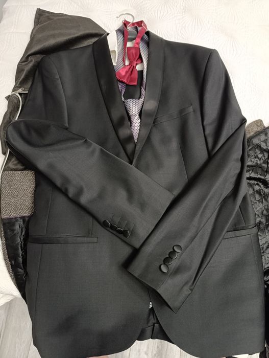 Смокинг мужской костюм