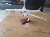 Macheta uriașă de avion Pakistan International - PIA | Decoratie