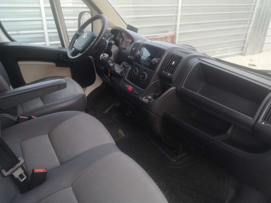 Продавам бус  CITROEN jumper