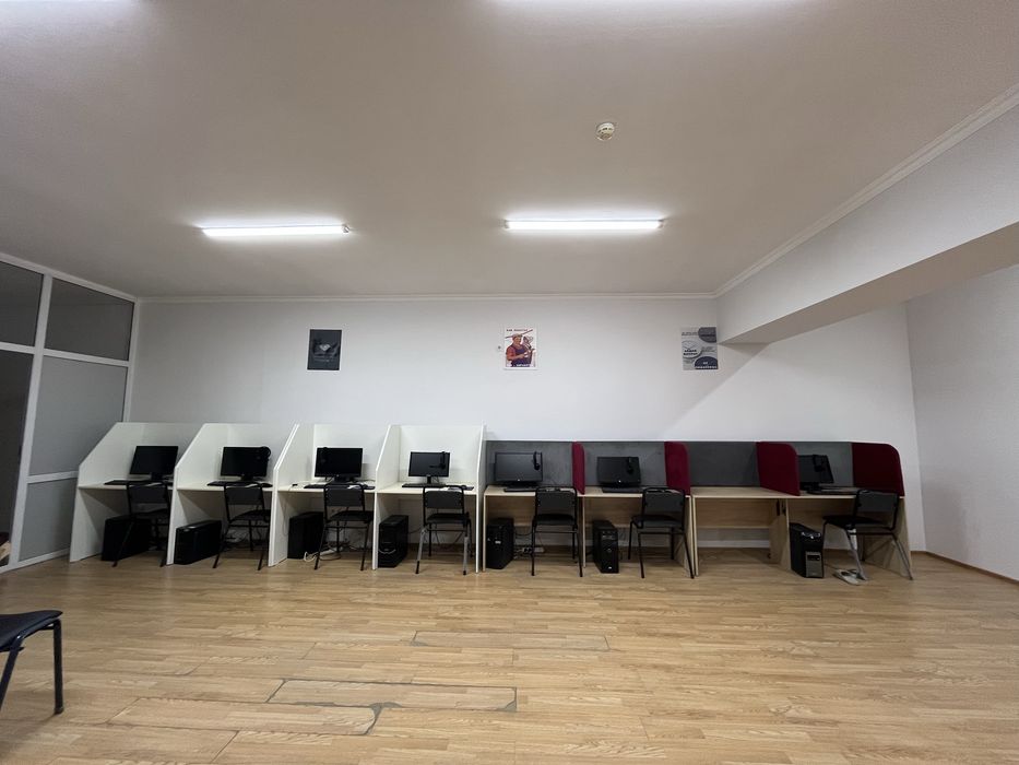 Мебель колл центр менеджер