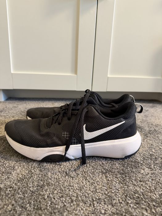 Adidasi sport barbati nike