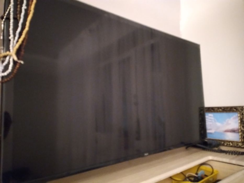 Телевизор Экран потемнел