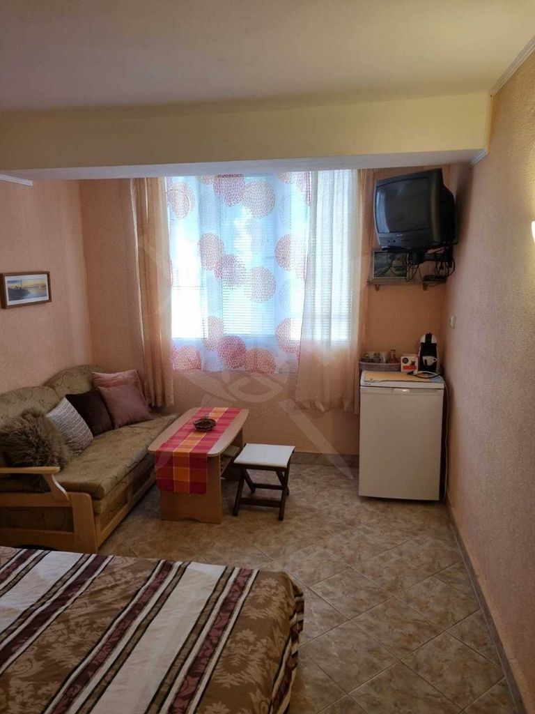 Продава се Едностаен апартамент в к.к. Слънчев бряг - 32 кв.м за 1316 €/кв.м - Снимка #12