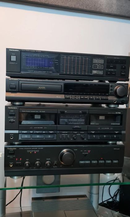 Vând linie Technics cu Procesor de sunet