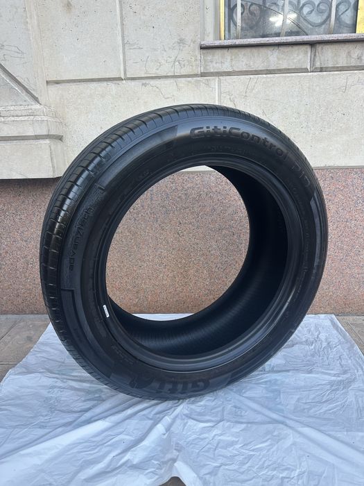 Летние шины 235 / 55 / 19 GITI новые
