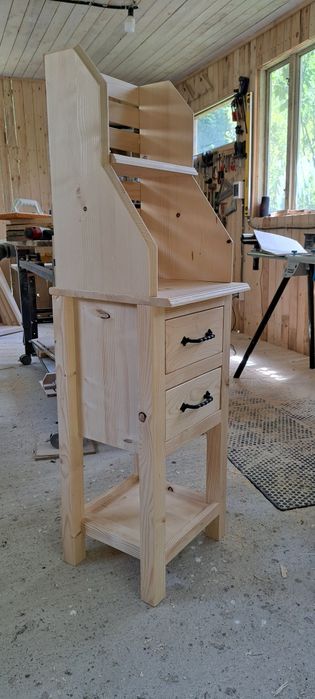 Soldat de birou din lemn masiv