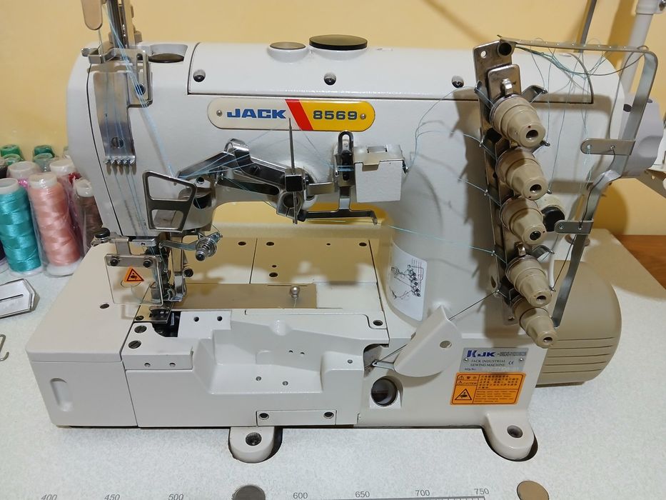 Распошивалная машинка Jack