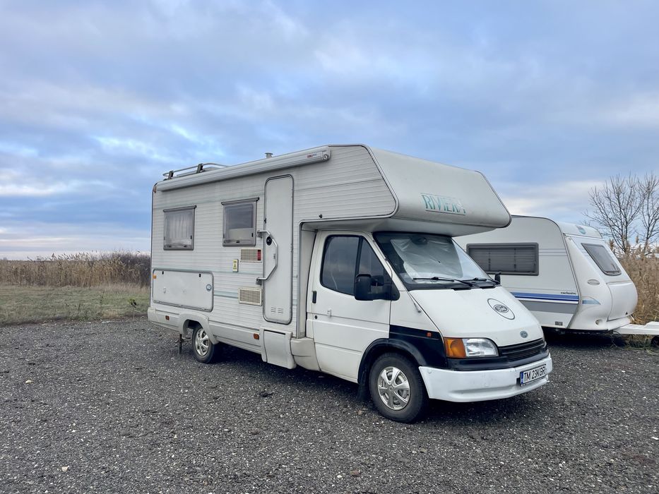 Autorulota ford transit riviera 461