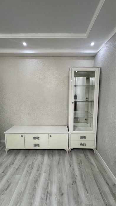 Горка стенка для зала