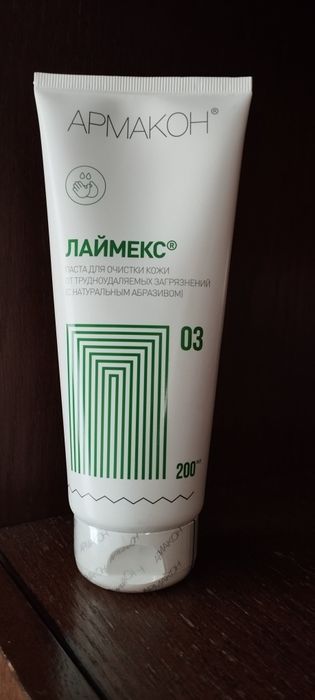 Паста для очистки кожи от загрязнений.